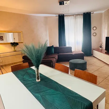 Апартаменти Velvet -charming In Бергамо